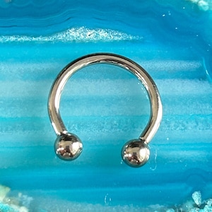 Horseshoe Curve Barbell Internally Thread Titanium 16g 14g Conch Helix Daith Rook Eyebrow Bar