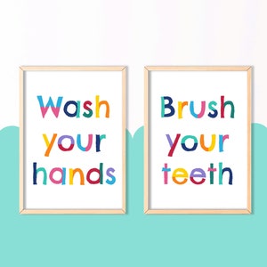 Lávate las manos, cepíllate los dientes - Lámina infantil divertida para el baño, arte mural colorido, póster infantil (juego de dos)