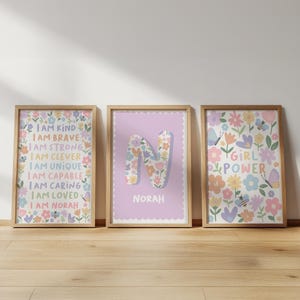 Bloemenprint voor de babykamer: gepersonaliseerde naam, affirmatie, girl power kunst