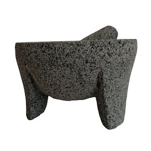 6-7 inch Molcajete Mexican volcanic stone mortar handmade 15-17 cm.