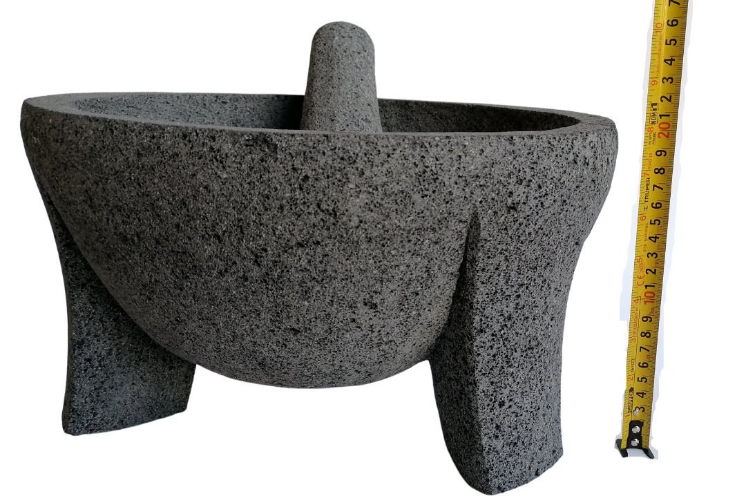 Molcajete / Mortar and Pestle Pitzotl of Volcanic Stone Beautiful