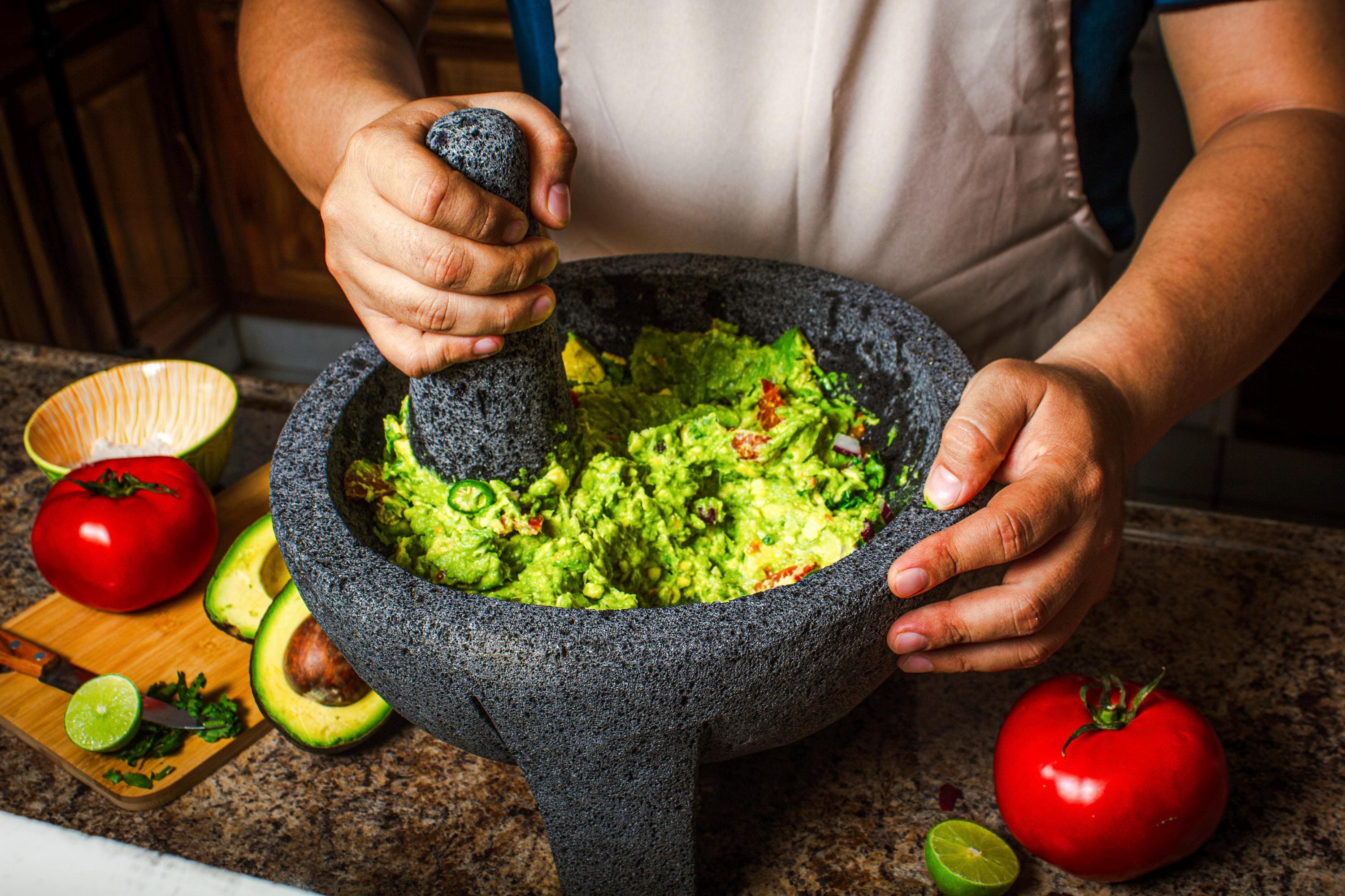 大型メキシコ製モルカヘテ 12インチ | 手作り火山石製モルタルと乳棒