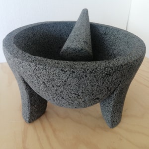 Large Mexican Molcajete 12&quot; | Handmade Volcanic Stone Mortar and Pestle | Authentic Guacamole Bowl | 30 cm Traditional Basalt Molcajete