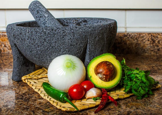 Authentique Molcajete Mexicano fabriqué à partir Guadeloupe