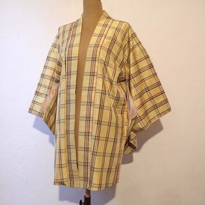 Veste Kimono en soie japonaise, Veste Kimono pièce unique cousue main, Veste Kimono femme, Antiquité japonaise, veste haori tsumugi.
