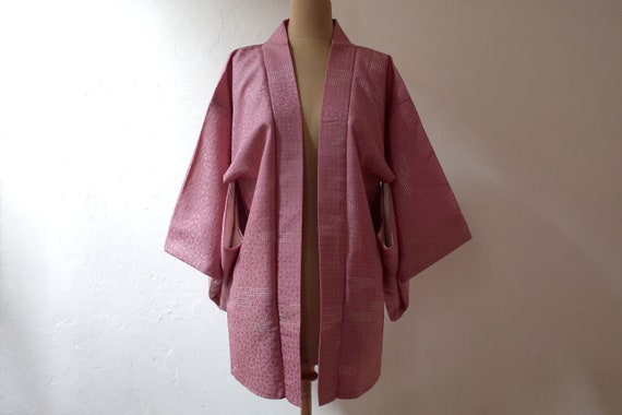 Veste Kimono en soie japonaise, Veste Kimono pièce unique cousue main, Veste Kimono femme, haori, Antiquité japonaise, veste haori