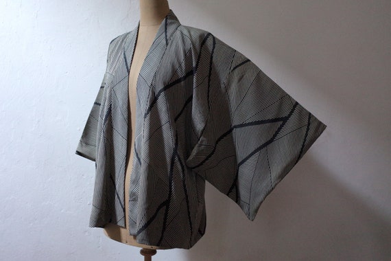 kimono, haori, vintage Japanese kimono jacket, wom