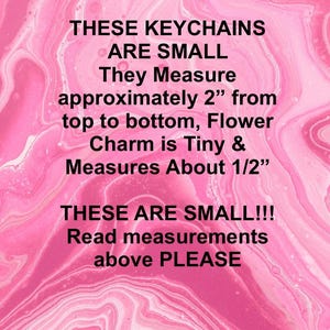 Flower Charm Initial Keychain | Gold Bag Purse Accessory afbeelding 3