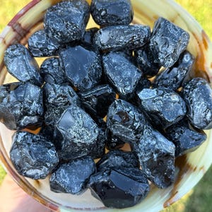 1 Apache Tear Stone, Large Size, grief, loss, meditation, pocket stones, geology, rocks, crystals, jewelry, garden, fossils, gift, tarot