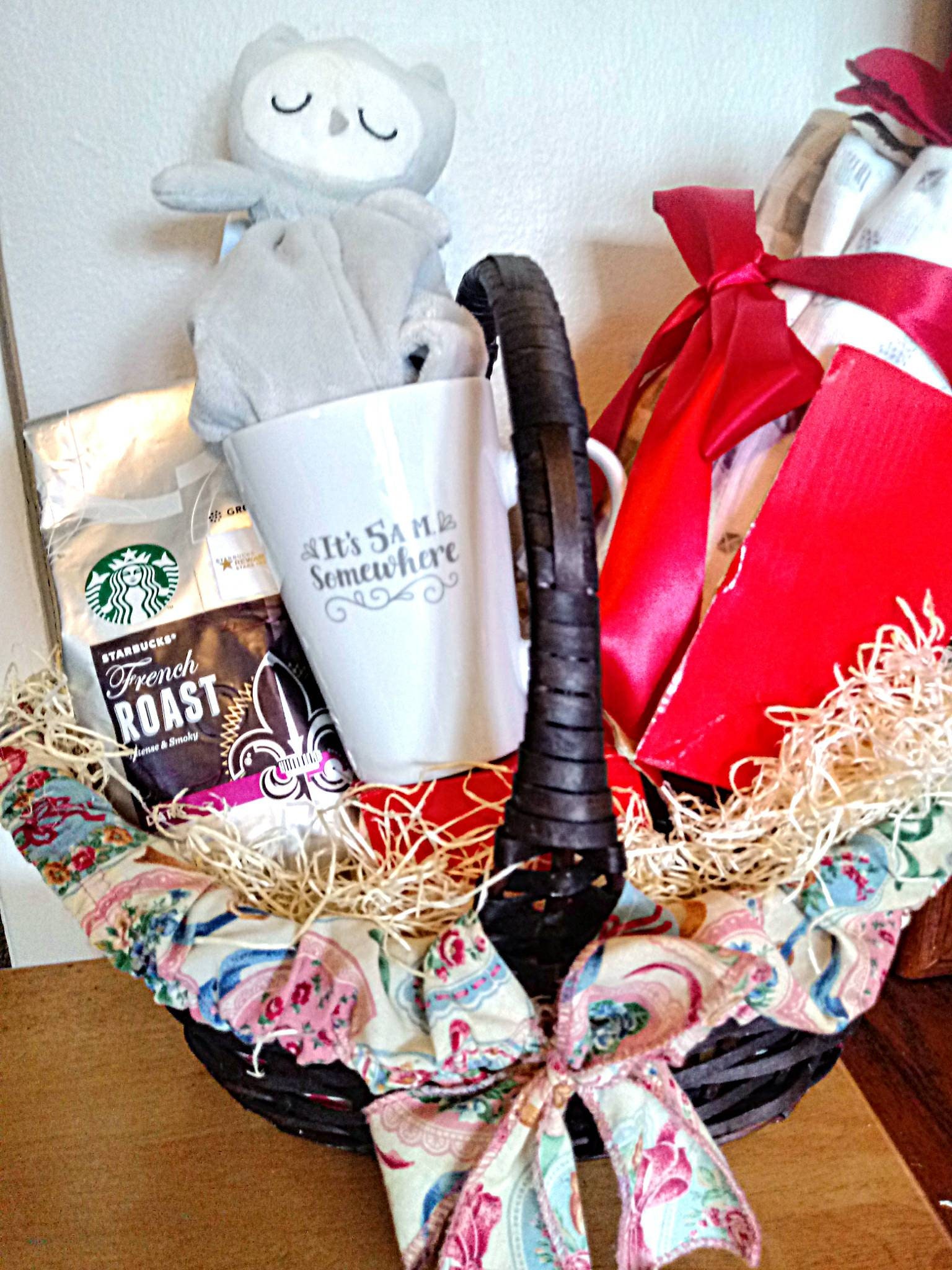 Baby Shower Essentials Gift Basket 53D