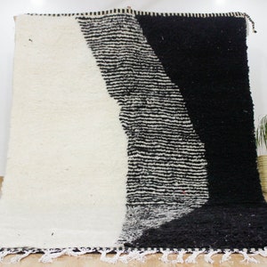 Beni ourain rug personalized - kilim rug - living room rug home decor fabric - Black and white - tapis azilal - soft wool