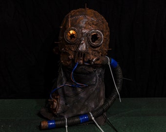 The mask "Rusty Scavenger", Props, Cosplay, Wasteland, Postapocalyptic, Halloween, Gasmask, LEDs