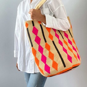 Colorful Large TOTE Wayuu Bag/ Handmade Boho Beach Bag/ Crochet Tote Bag Colombia