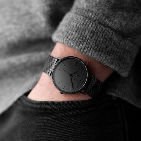 Montre minimaliste pour homme noir mat Eclipse | Montre-bracelet (bracelet en maille) - par Venici Times