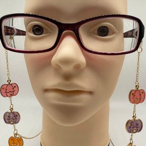 Colored Pumpkin Jack-O-Lantern Glasses Facemask Chain