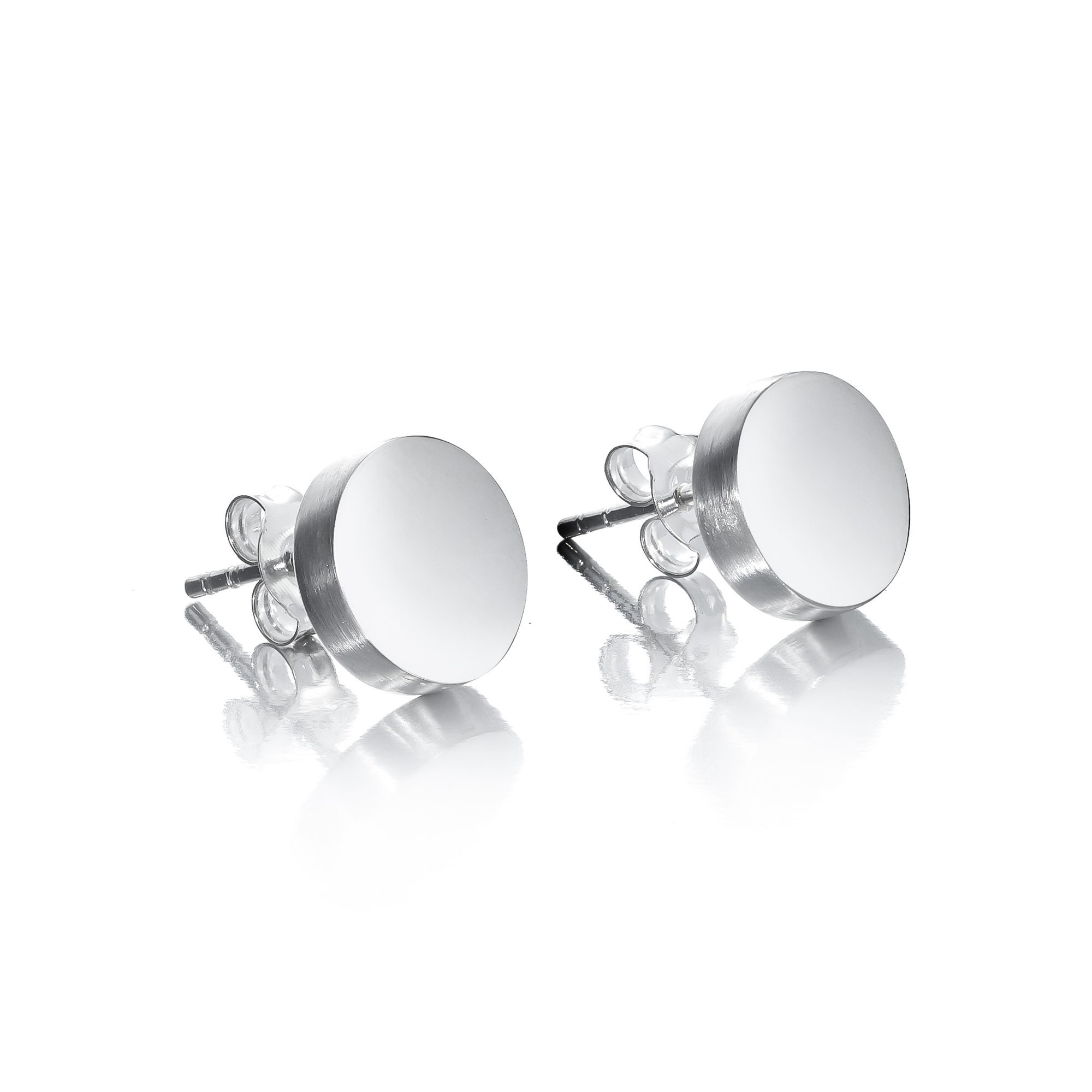 White store disc earrings