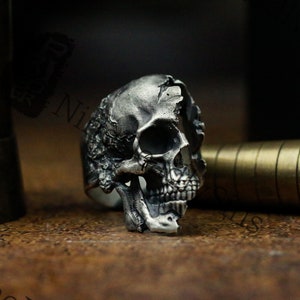 Broken Half Face Skull 925 Silver Ring - Battle Broken Biker Skull Ring - Unique Broken Skull Ring Gift