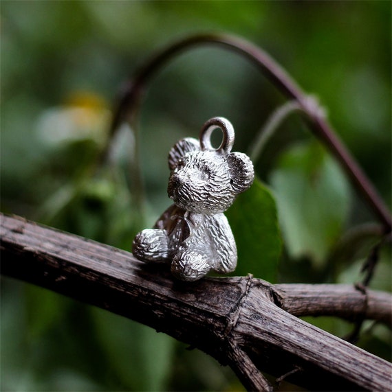 Silver ragdoll hotsell pendant