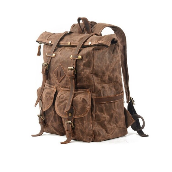 Men/'s Genuine Leather Large Backpack Hiking 15/" Laptop Messenger Bag Heavy Duty