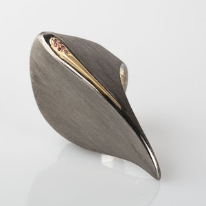 Elegant Sculptural Art Designer Ring, Satin Black Cocktail Ring, Statement Futuristic Jewelry, Contemporary Wearable Art, Modernist Ring