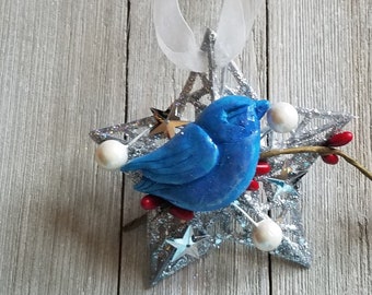 Adorno navideño patriótico de pájaro azul, decoración hecha a mano de la libertad