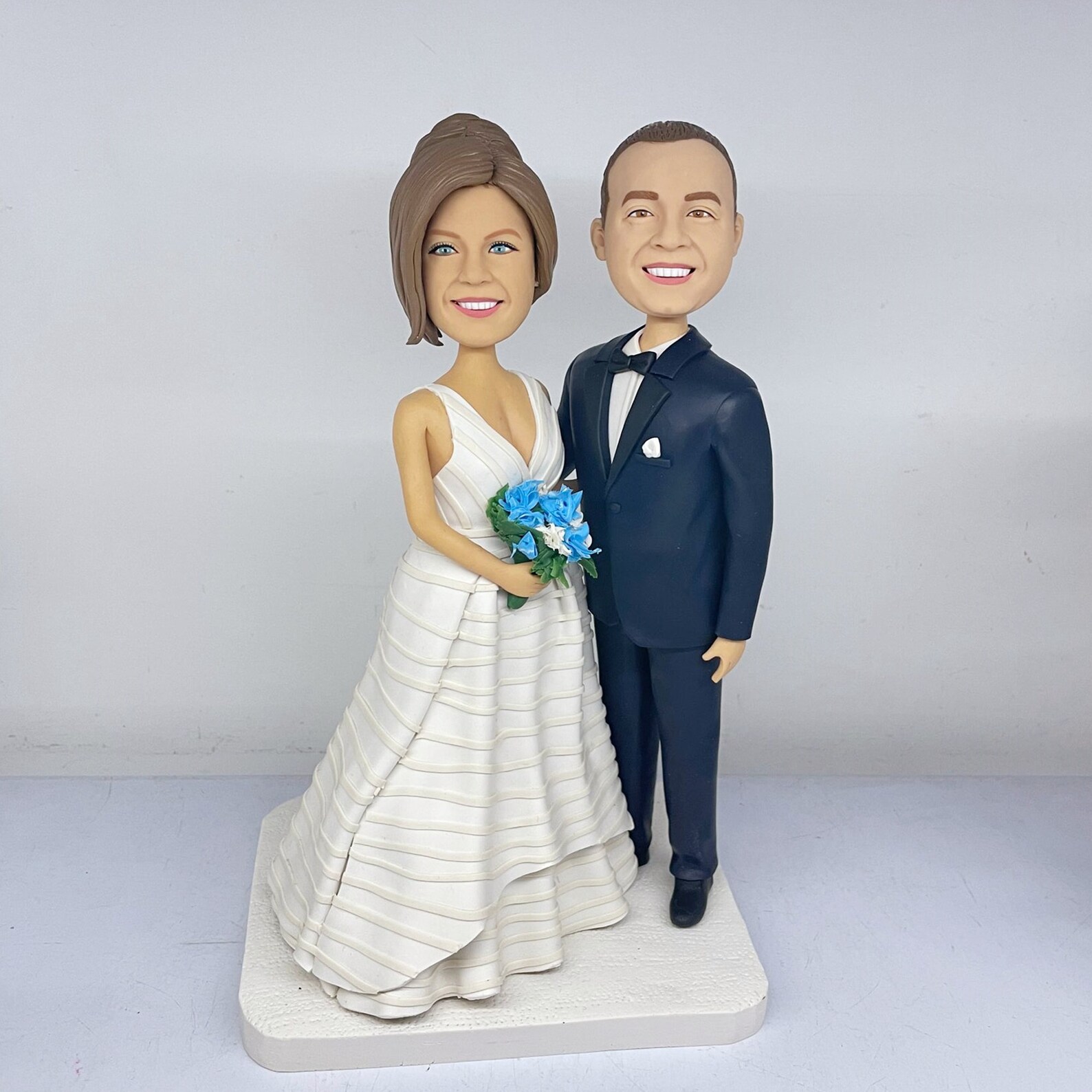 Custom Wedding Cake Topper: Personalized Bride and Groom Bobblehead ...