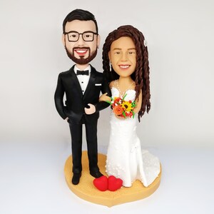 Custom Wedding Cake Topper, Personalized Bobblehead Wedding Topper of Bride and Groom, Figurine Cake Topper, Wedding Bobble head Custom
