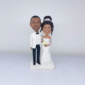 Wedding Cake Topper Custom Bride And Groom Cake Topper Funny Bobblehead Wedding Decoration Personalized Couple Figurine Wedding Gifts