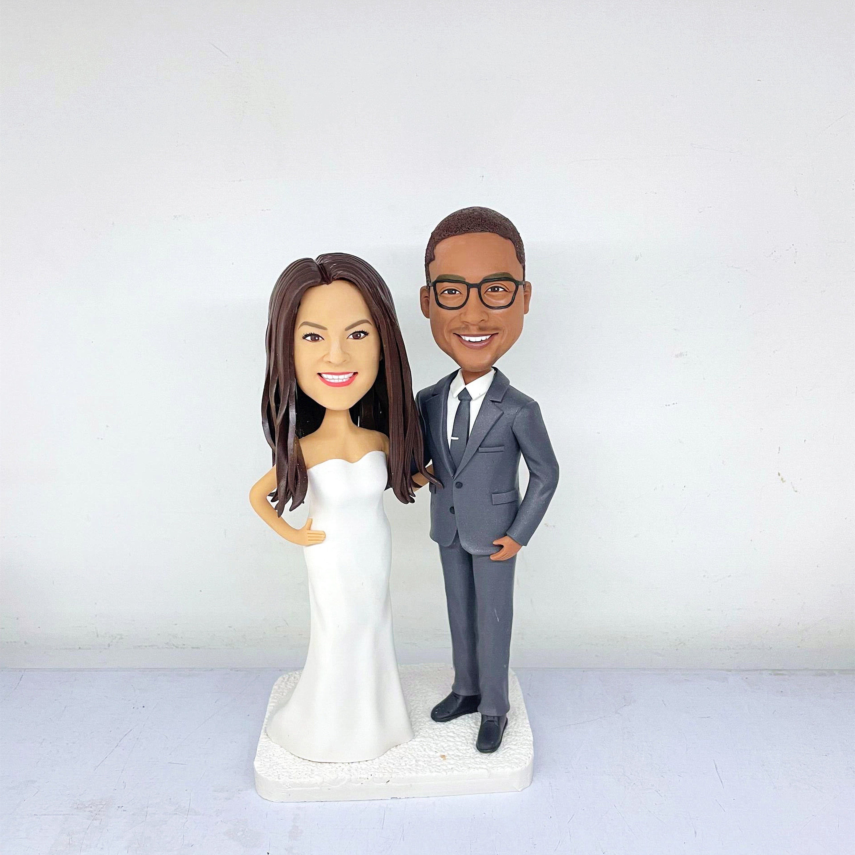 Custom Wedding Cake Topper: Personalized Bride and Groom Bobblehead ...