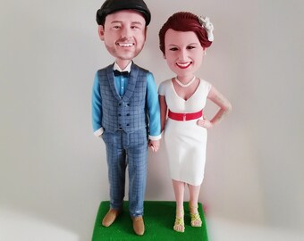 Custom Bobblehead: Perfect Gift for Anniversaries, Unique Wedding Cake Topper, Custom Couple/Family Figurine, Personalized bobblehead dolls