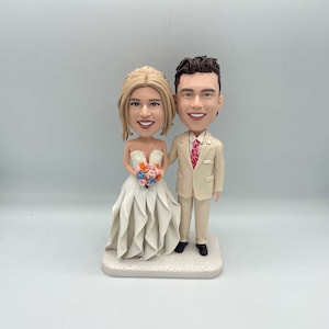 Custom Bobblehead Wedding Cake topper, Handmade 3D Figurine Cake Topper for Wedding, Personalized bride and groom Bobblehead Cake Topper