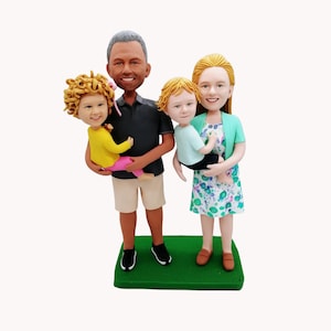 Custom Family Figurine – Personalized Clay Sculpture from Your Photos | Handmade Family Keepsake Gift