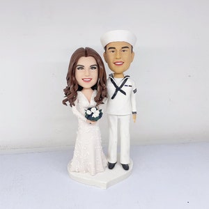 Personalized Wedding Cake Topper, Unique Handcarved Bride and Groom Bobblehead, Custom Couple Statue Decor, Interesting Wedding Gifts