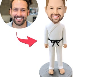 Custom Taekwondo Bobblehead: Personalized Figurine Gift