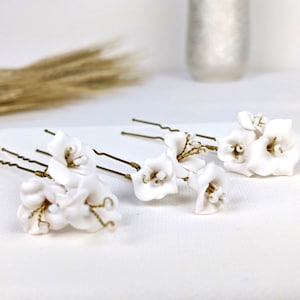 Lily bridal hair pins, flower bridal hair pins