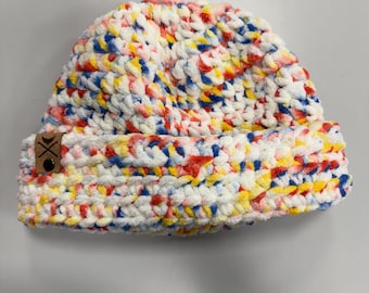 Gorro super suave con lunares primarios