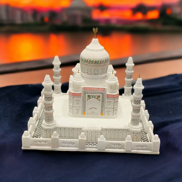 Handcrafted Alabaster Marble Taj Mahal Replica, Miniature Historical Monument, Exquisite Home Decor, Perfect Housewarming Gift desk top