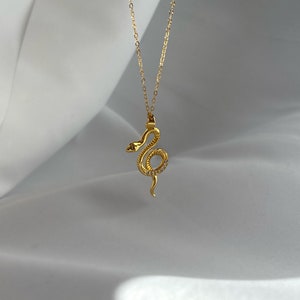 Gold filled snake necklace / Serpent necklace / Gold snake pendant