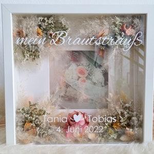 Memorial frame for your bridal bouquet - your bridal bouquet in a frame