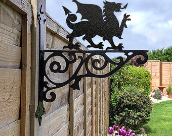 Welsh Dragon Ornamental Hanging Bracket - Contemporary Hanging Basket Bracket Wall Mounted Decorative Garden Hanging Basket Black