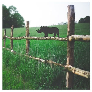Rhino Fence Topper, Metal Garden Art Gift For Rhino Lover, Steel Post Topper, Garden Gift For Safari Lover, Garden Decor, Metal Rhino Art