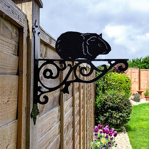 Guinea Pig Ornamental Hanging Bracket - Contemporary Hanging Basket Bracket Wall Mounted Decorative Garden Hanging Basket Black
