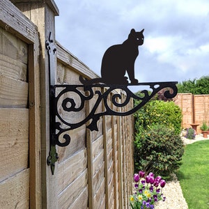 Cat Sitting Ornamental Hanging Bracket - Contemporary Hanging Basket Bracket Wall Mounted Decorative Garden Hanging Basket Black