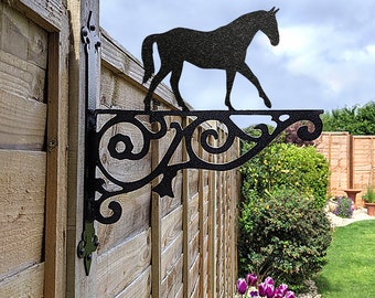 Horse Walking Ornamental Hanging Bracket - Contemporary Hanging Basket Bracket Wall Mounted Decorative Garden Hanging Basket Black