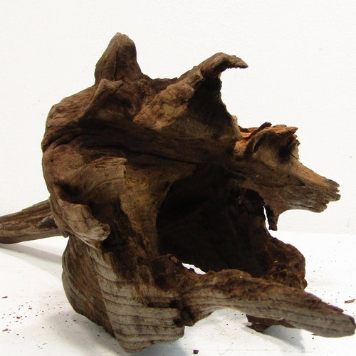 Medium/Large freshwater driftwood/Aquarium decor/Decorative driftwood. 30''L 10''W 9''H Item shops #0238