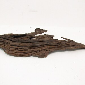 Medium-Large natural, unfinished, freshwater driftwood/Decorative driftwood/Aquarium driftwood.   31&#39;&#39;L   11&quot;W  5&quot;H Item #0977