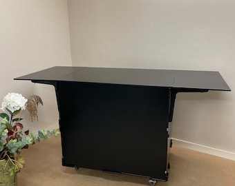 Display cart, mobile counter top, adjustable shelves