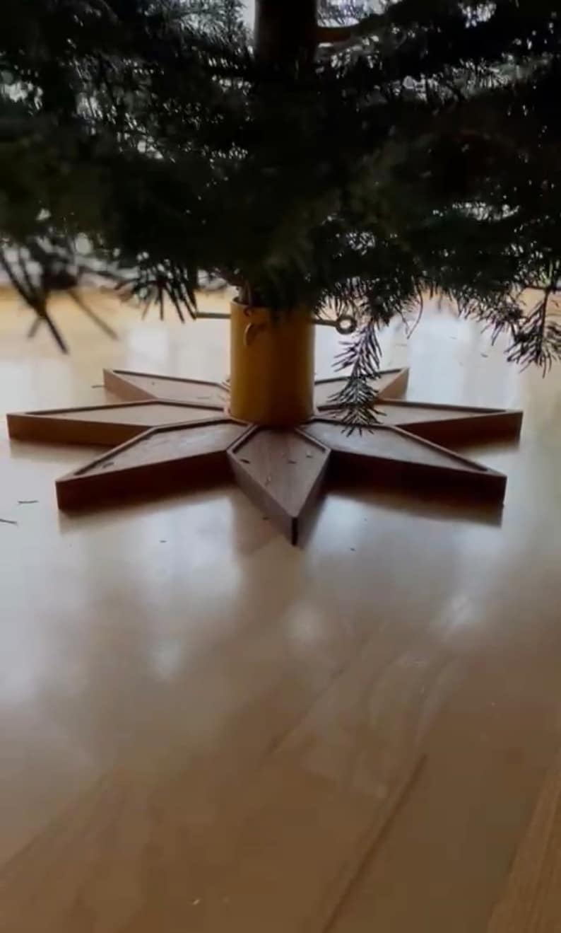 Christmas tree stand, loft, christmas tree base, xmas image 1