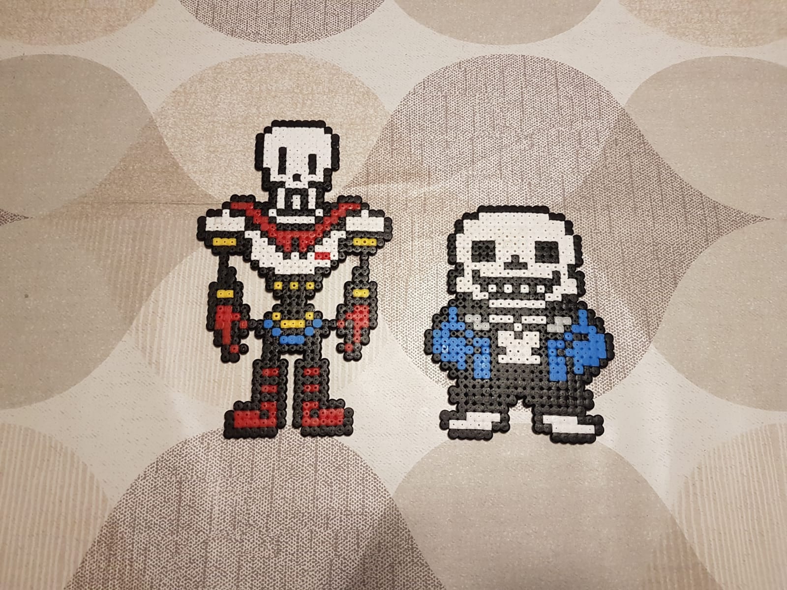 Undertale Perler Bead Pixel Art - Sans, Papyrus, Toriel, Undyne, Alphys,  Flowey