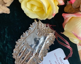 KUNSTCITY- SCHÜTZENDE HAND pewter in silver, rare beautiful votive gift / gift, ex-voto, pendant, votive wall decoration, lucky charm!